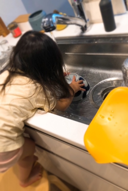 「おてつだいをしたい！」という前向きな気持ちが嬉しいものです