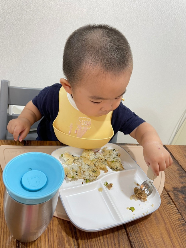 遠くにあるおかずにチャレンジ！