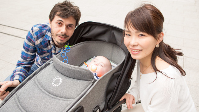 【family snap!】これからの季節、bugabooの日除けは必需品♪