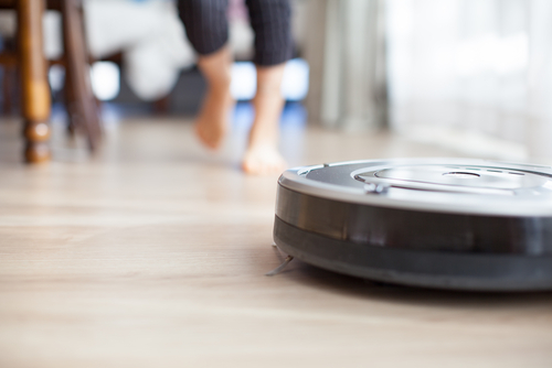自然と、床にモノがない生活に！　今では最も欠かせない家電です
