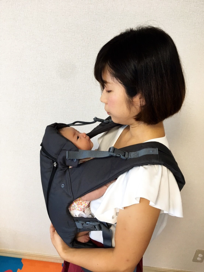 優しく赤ちゃんを包むこむ、安心設計です