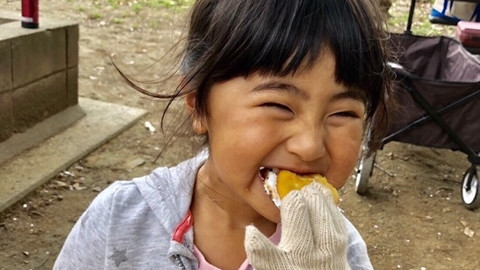 《BBQやキャンプの季節到来！》子連れアウトドアを楽しむ、外おやつって？ &子連れおすすめキャンプ場