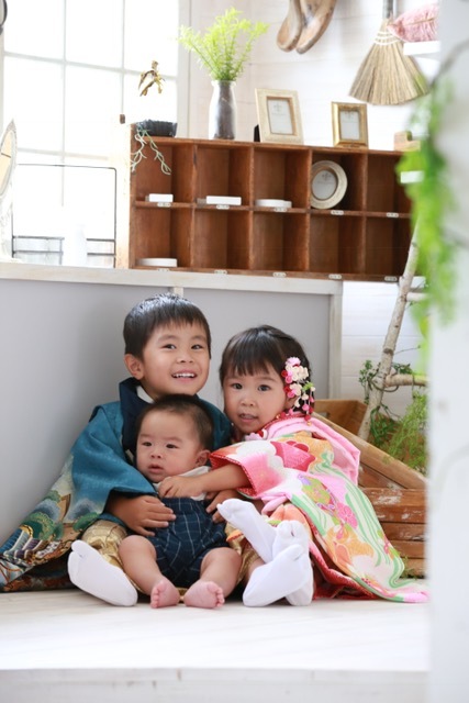 お気に入りは、やっぱり三兄弟の写真！　明日からの子育ての力になるような、素敵なショットが撮れました♡