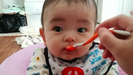 《生後6ヶ月、離乳食スタート♪》好きなメニューで楽しく食べよう！ 素材別、食器のメリット・デメリット