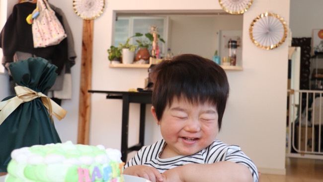 【2歳のバースデー、どうする？】ごちそう、プレゼント、ケーキ、飾り付け…　子どもが喜ぶとっておきの1日にしよう♡
