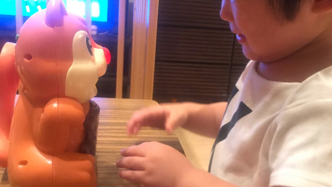 《はじめて触れる、数や色♪》リープフロッグの人気おもちゃ、ナンバークランチングスクワラルを使ってみました♡