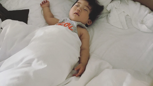 《おひるねって、いつまでしてる？》赤ちゃん〜3歳まで、我が子のおひるねスケジュール