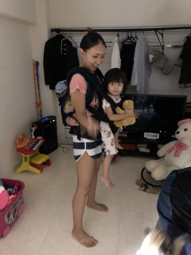 長男が生まれてからも、次女を抱っこして夜を過ごすことも
