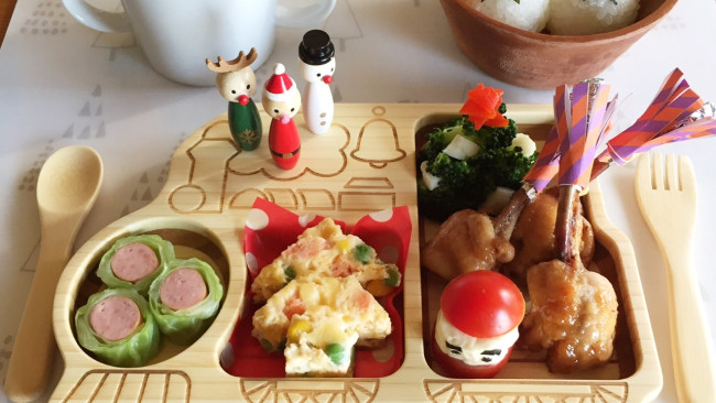 親子で楽しむクリスマスごはん♡  チューリップチキンとツリーとサンタのご馳走プレート！