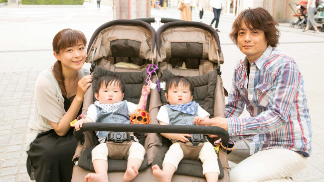 【family snap!】双子ちゃんお気に入りは、パシフレンズのおしゃぶり♡